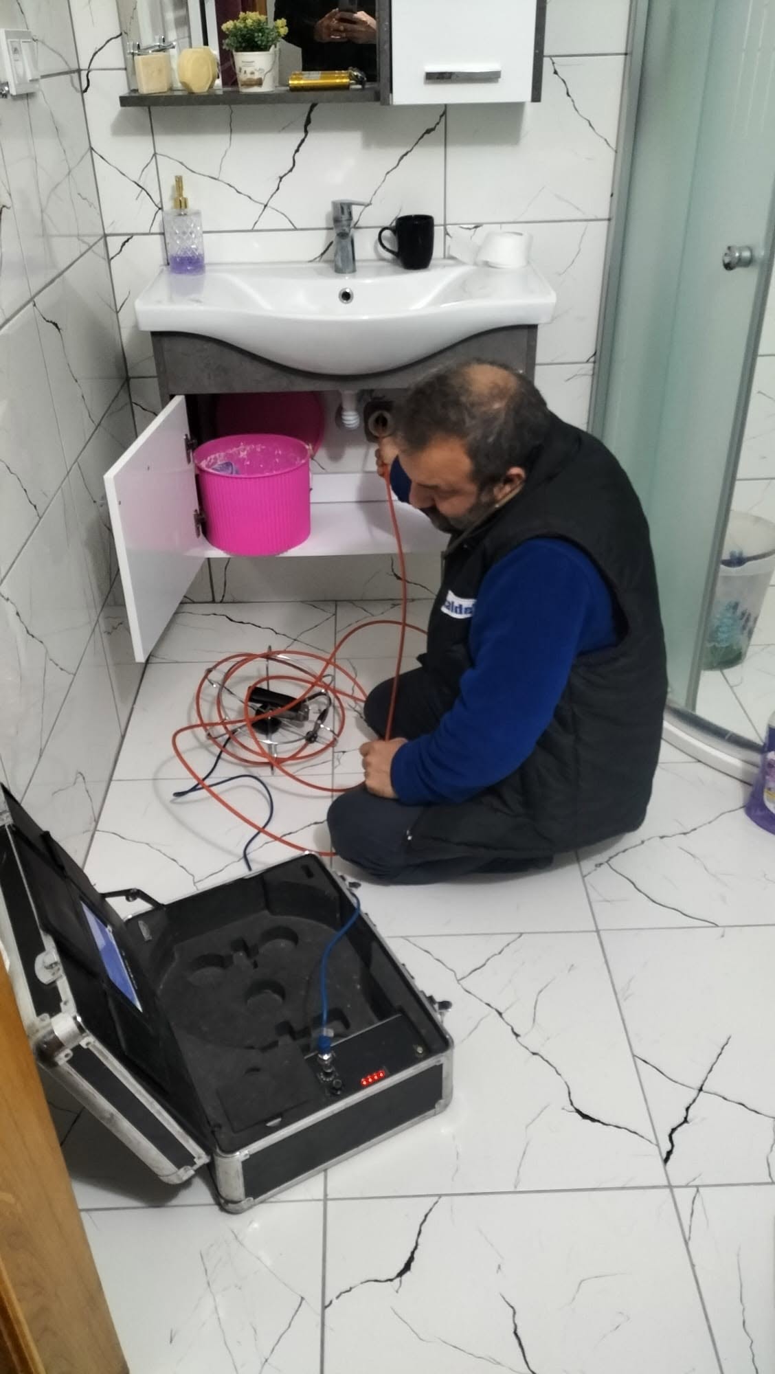 Su Kaçak Tespiti tesisat ekibi