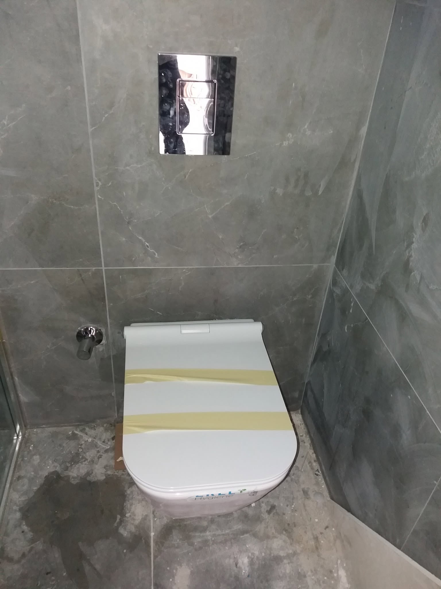 Çelik Usta Su Tesisat kurumsal hizmet için arıza noktasının temiz incelenmesi